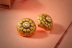 antique gold jewellery shop near you in dehradun