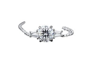 Solitare Necklace
